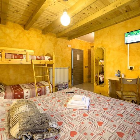 Alloggio Del Contadino Sondrio Exteriér fotografie