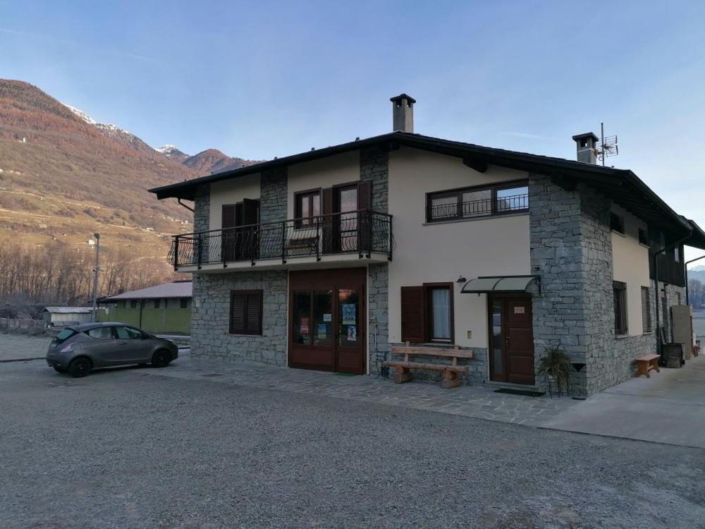 Alloggio Del Contadino Sondrio Exteriér fotografie